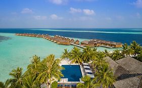 Vilamendhoo Island Resort